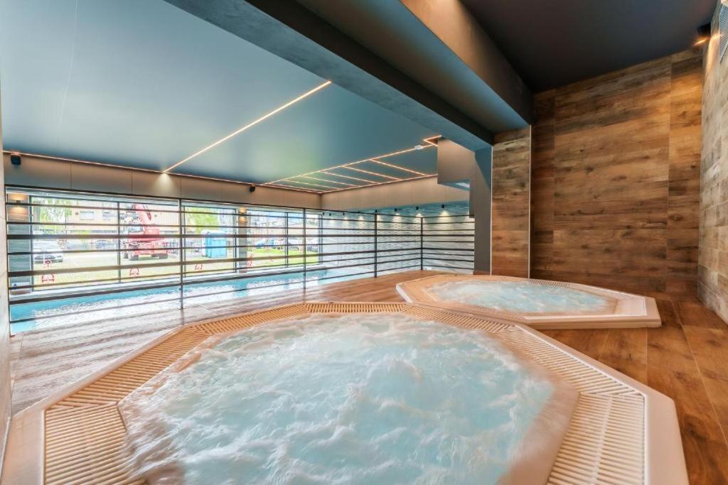 Akces Apartamenty Kasprowicza 20C- Basen, Sauny, Jacuzzi, Silownia W Cenie - Schwimmbad, Saunen, Jacuzzi, Fitnessstudio Im Preis Kołobrzeg Zewnętrze zdjęcie