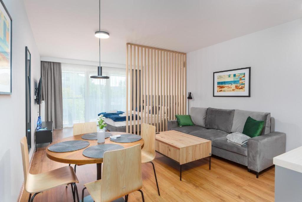 Akces Apartamenty Kasprowicza 20C- Basen, Sauny, Jacuzzi, Silownia W Cenie - Schwimmbad, Saunen, Jacuzzi, Fitnessstudio Im Preis Kołobrzeg Zewnętrze zdjęcie
